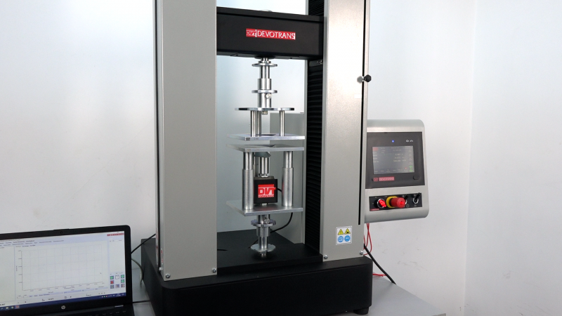 TENSILE COMPRESSION TESTING MACHINE DVT GP D NN